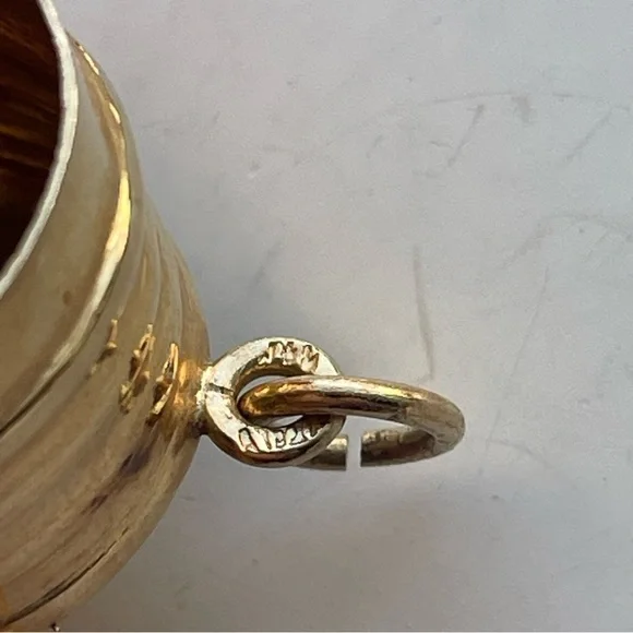 14K Yellow Gold Drum Charm Pendant 6.30 grams Vintage - Picture 11 of 16